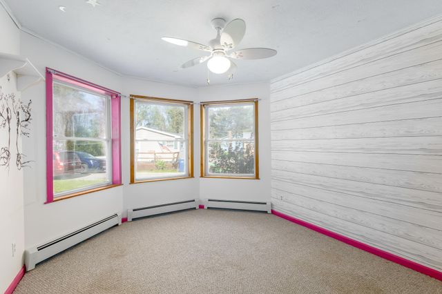 100 Christopher Road, Alburgh, VT 05440