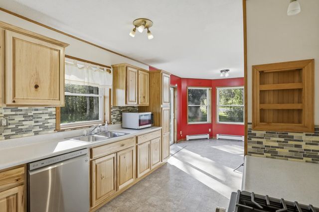 100 Christopher Road, Alburgh, VT 05440