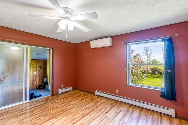100 Christopher Road, Alburgh, VT 05440