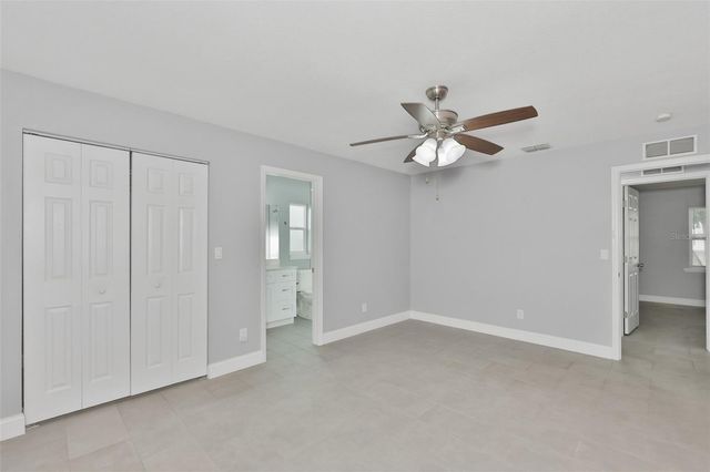 8433 SOMERSET DRIVE, Largo, FL 33773