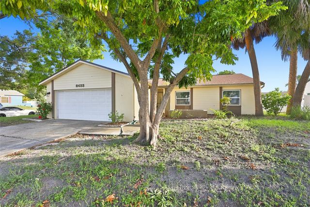 8433 SOMERSET DRIVE, Largo, FL 33773