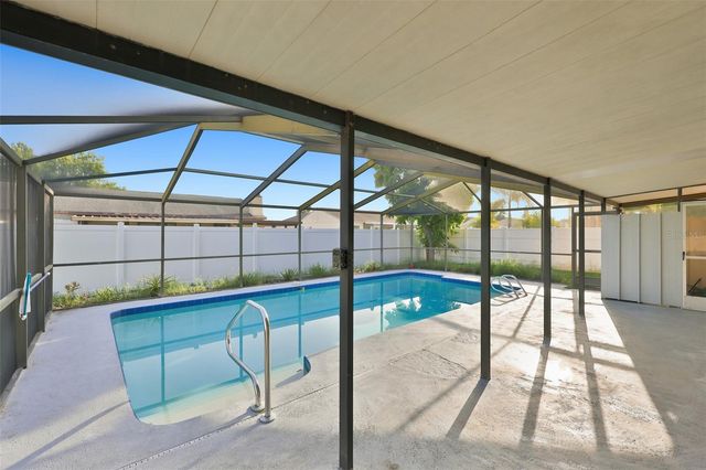 8433 SOMERSET DRIVE, Largo, FL 33773