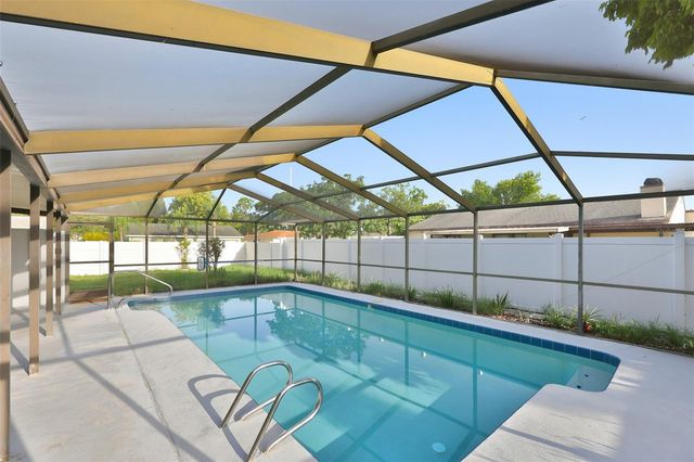 8433 SOMERSET DRIVE, Largo, FL 33773