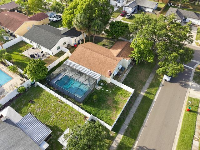 8433 SOMERSET DRIVE, Largo, FL 33773