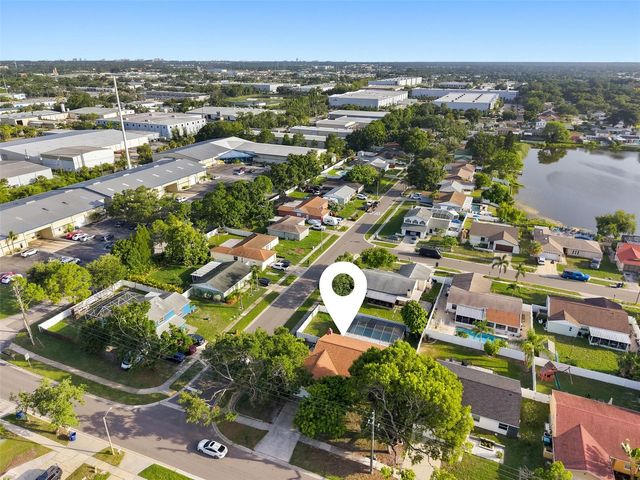 8433 SOMERSET DRIVE, Largo, FL 33773