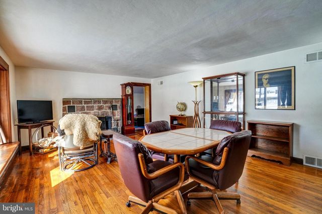 1211 OLD SCHUYLKILL RD, Pottstown, PA 19465