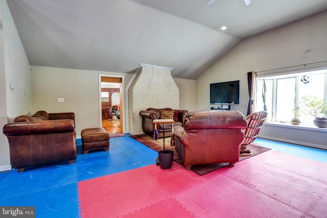 1211 OLD SCHUYLKILL RD, Pottstown, PA 19465