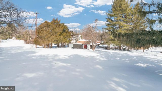 1211 OLD SCHUYLKILL RD, Pottstown, PA 19465