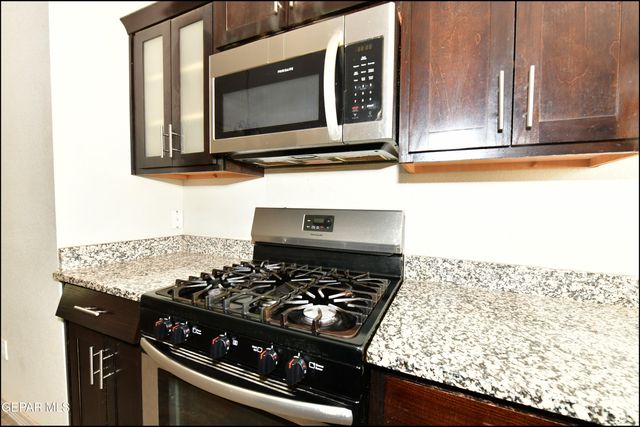 11636 Flor Achillea, Socorro, TX 79927