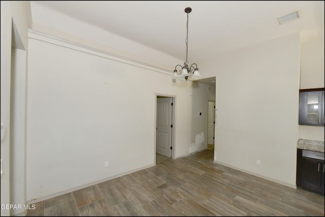 11636 Flor Achillea, Socorro, TX 79927