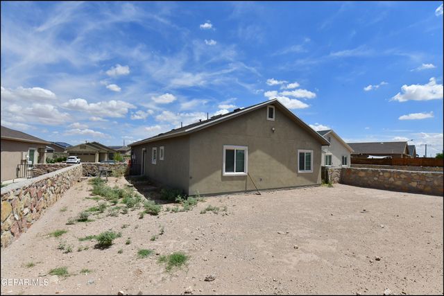11636 Flor Achillea, Socorro, TX 79927