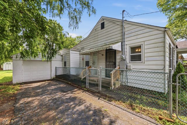 8225 E 47th Street, Indianapolis, IN 46226