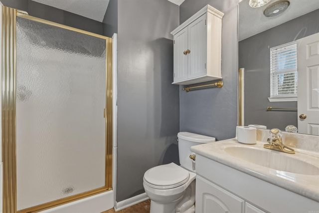 104 Quapaw Pl, Jacksonville, AR 72076