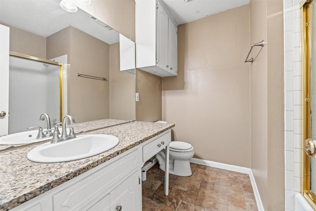 104 Quapaw Pl, Jacksonville, AR 72076