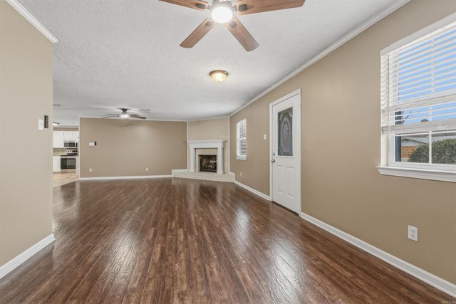 104 Quapaw Pl, Jacksonville, AR 72076