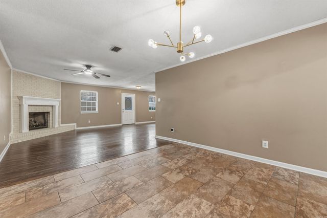 104 Quapaw Pl, Jacksonville, AR 72076