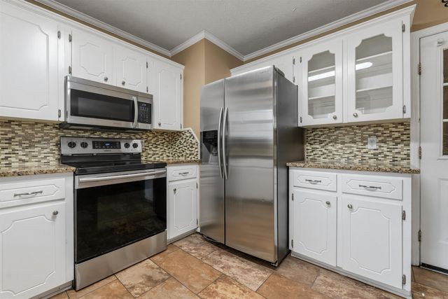 104 Quapaw Pl, Jacksonville, AR 72076