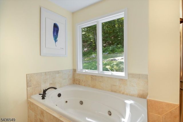 80 Bald Eagle Rd, Allamuchy Twp., NJ 07840
