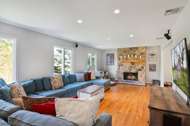 80 Bald Eagle Rd, Allamuchy Twp., NJ 07840