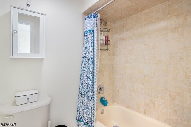 80 Bald Eagle Rd, Allamuchy Twp., NJ 07840