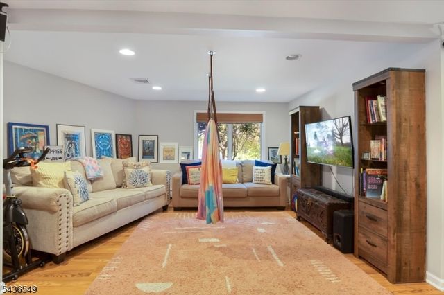80 Bald Eagle Rd, Allamuchy Twp., NJ 07840