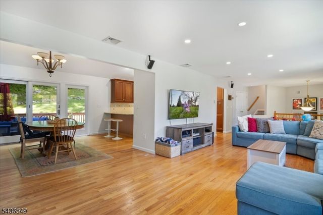 80 Bald Eagle Rd, Allamuchy Twp., NJ 07840