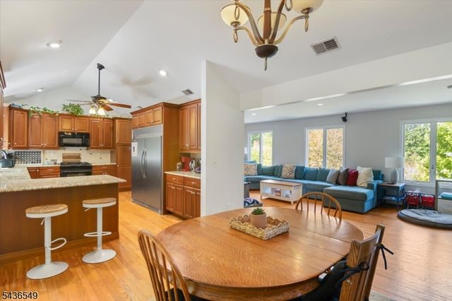 80 Bald Eagle Rd, Allamuchy Twp., NJ 07840