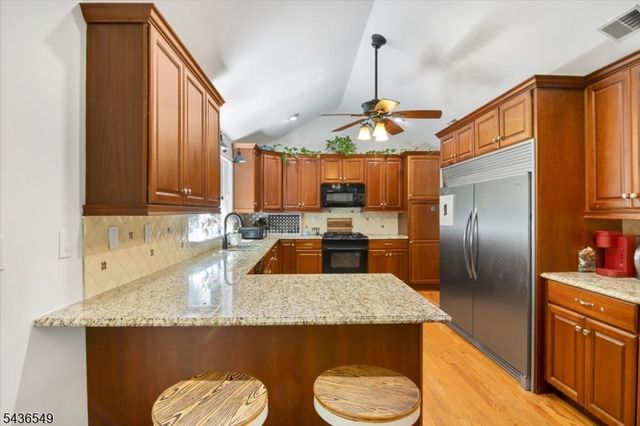 80 Bald Eagle Rd, Allamuchy Twp., NJ 07840