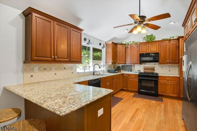80 Bald Eagle Rd, Allamuchy Twp., NJ 07840