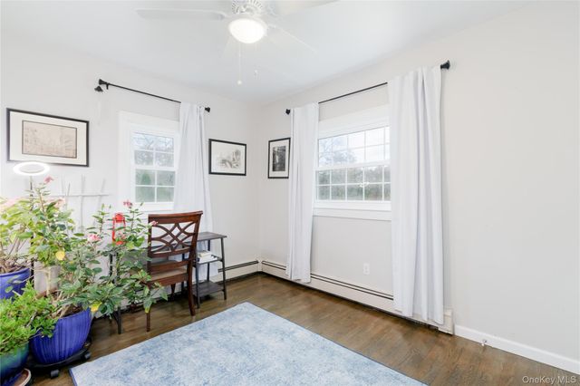 38 Manhasset Road, Sound Beach, NY 11789