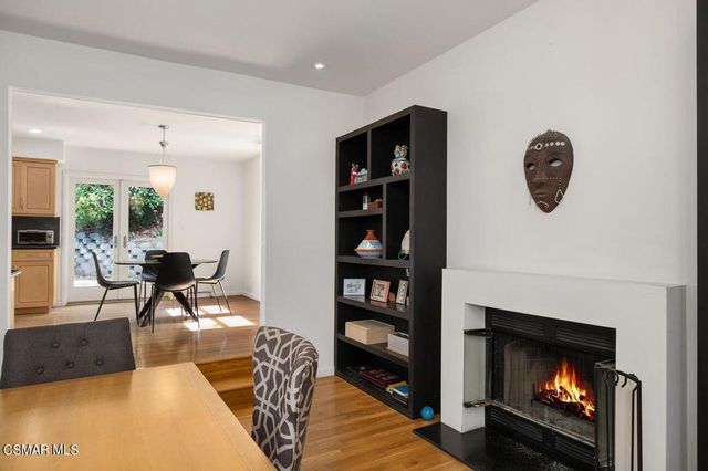21705 Entrado Drive, Topanga, CA 90290