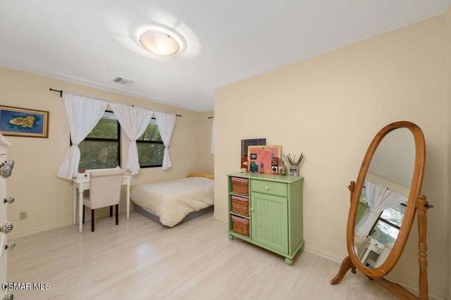 21705 Entrado Drive, Topanga, CA 90290