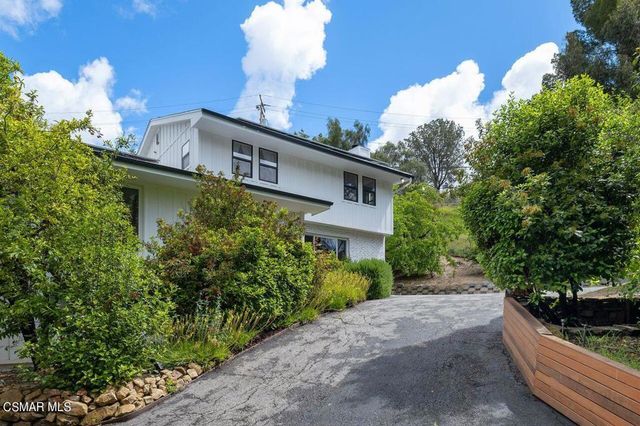 21705 Entrado Drive, Topanga, CA 90290