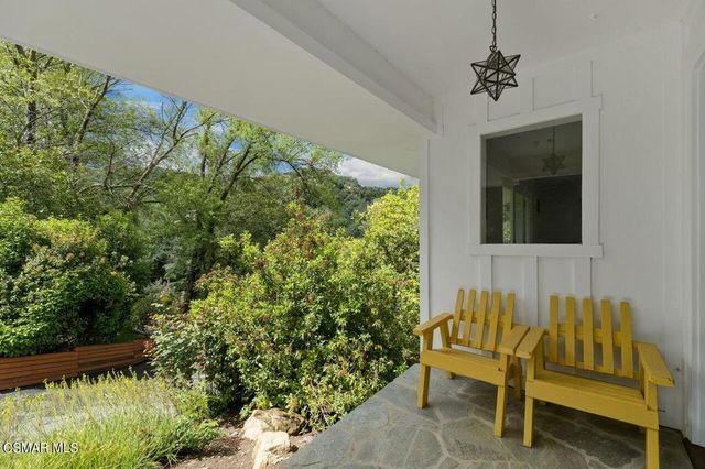21705 Entrado Drive, Topanga, CA 90290