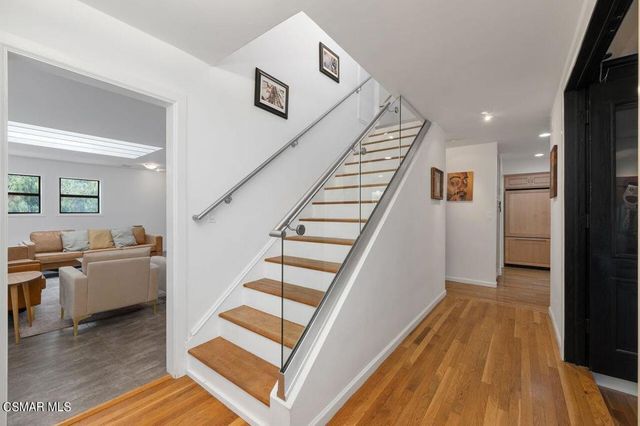 21705 Entrado Drive, Topanga, CA 90290