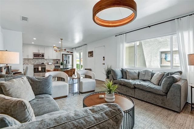 1950 S Palm Canyon S 110, Palm Springs, CA 92264
