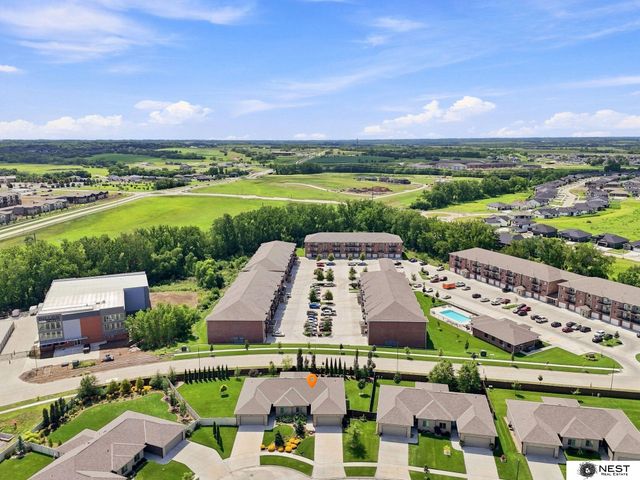3747 Broadbear Road, Lincoln, NE 68516