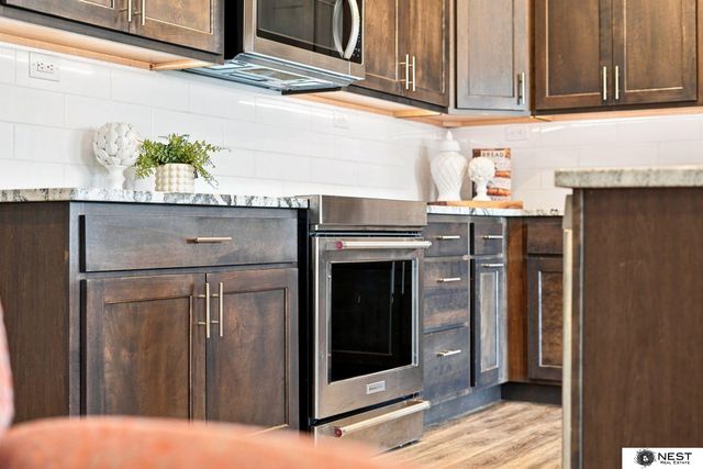 3747 Broadbear Road, Lincoln, NE 68516