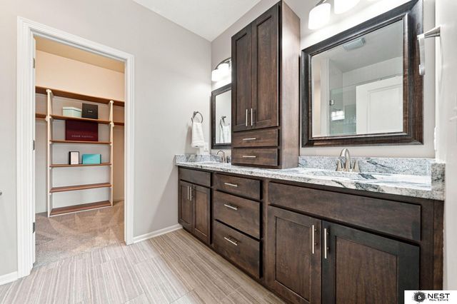 3747 Broadbear Road, Lincoln, NE 68516