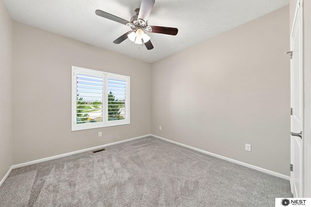 3747 Broadbear Road, Lincoln, NE 68516