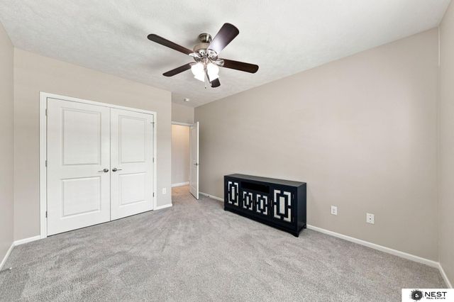 3747 Broadbear Road, Lincoln, NE 68516