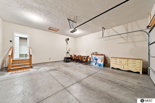 3747 Broadbear Road, Lincoln, NE 68516