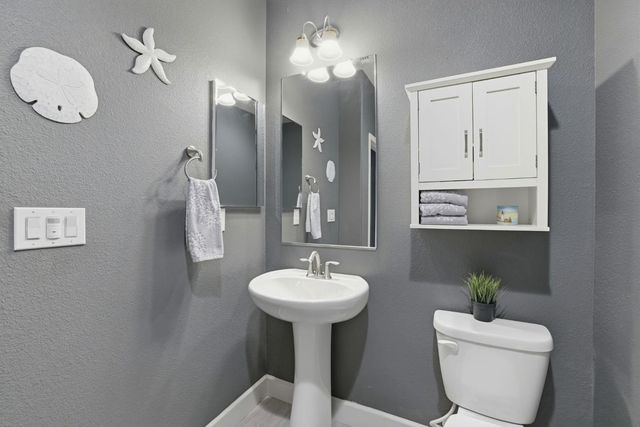 1200 Grand Junction Way, Roseville, CA 95747
