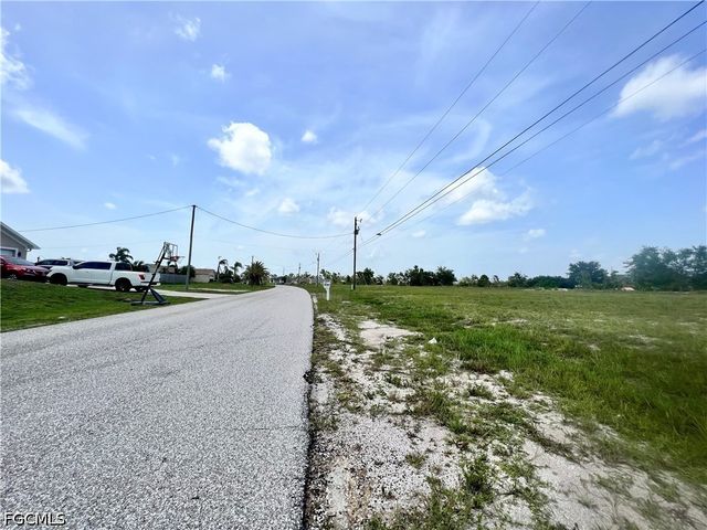 3061 NW 5th AVE, Cape Coral, FL 33993
