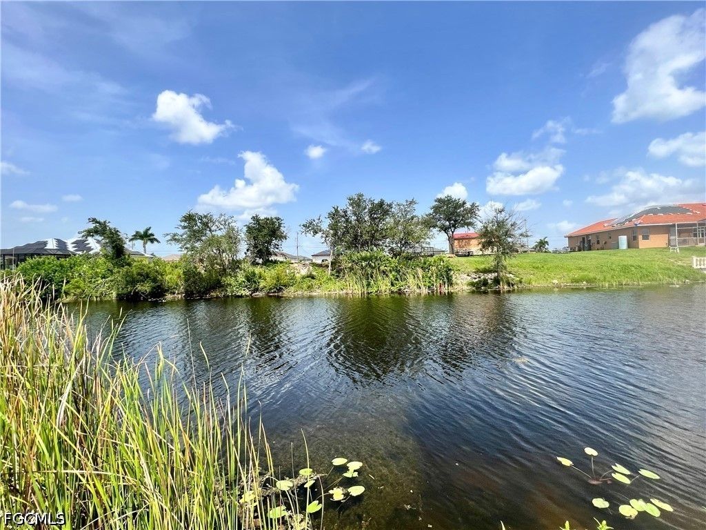 3061 NW 5th AVE, Cape Coral, FL 33993