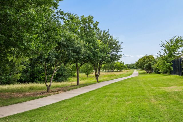 9260 Odeum Drive, Fort Worth, TX 76244