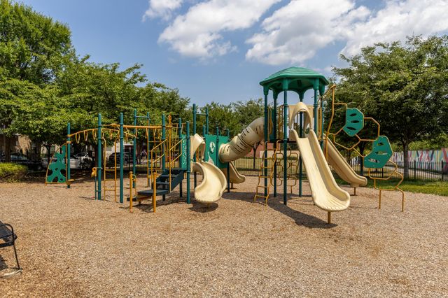 5626 46TH PL, Hyattsville, MD 20781