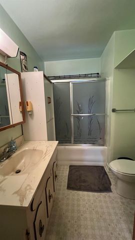 513 3rd Avenue, Charles City, IA 50616