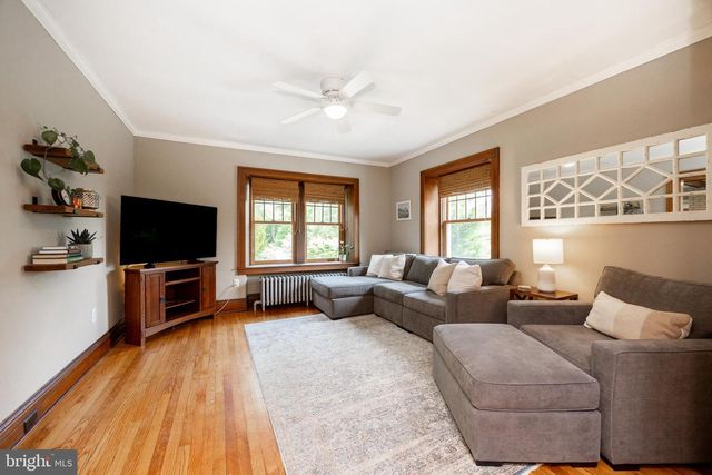 727 W BALTIMORE PIKE, Kennett Square, PA 19348