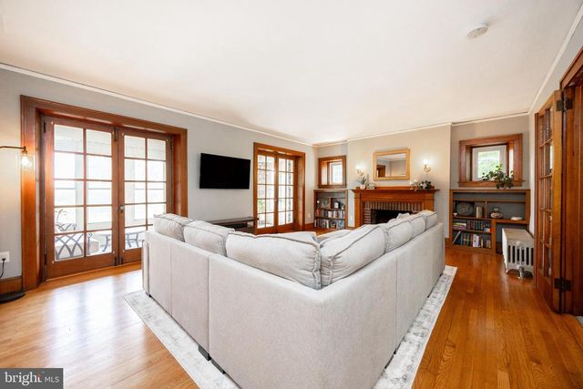 727 W BALTIMORE PIKE, Kennett Square, PA 19348